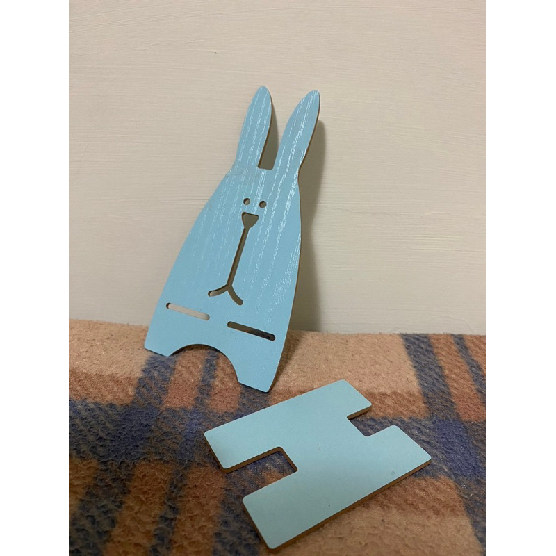 寶寶藍兔子造型木製手機架