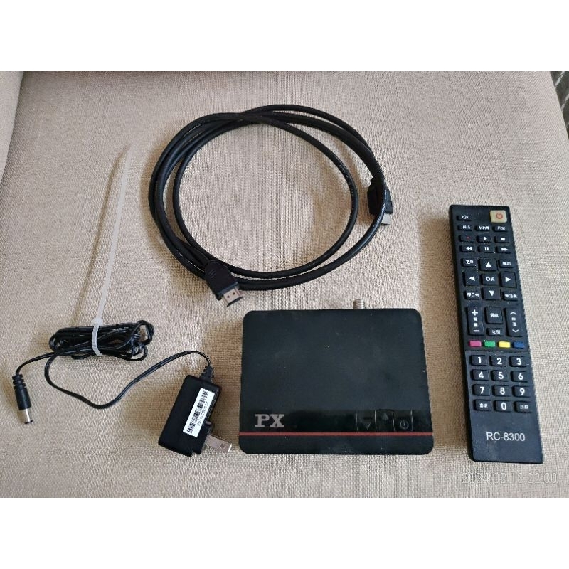 HD-8000數位電視接收器 【PX大通】高畫質數位電視接收機
