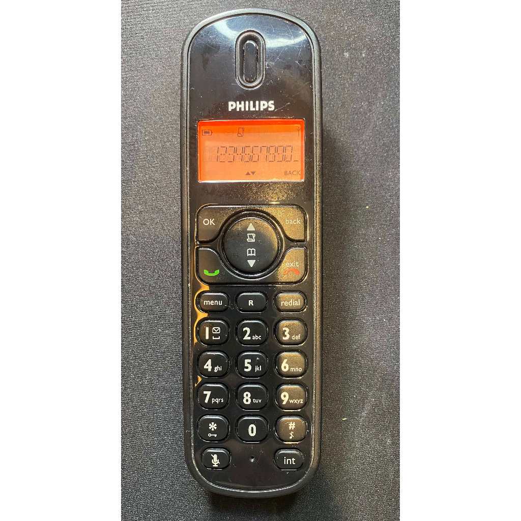 售二手 (有問題) 的Philips CD150 1B/96無線市內電話機+PANASONIC KX-TGA463TW