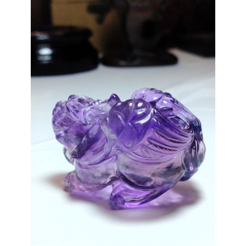 天然水晶，紫水晶精雕飛天貔貅雕件，晶體淨體，紫度透亮