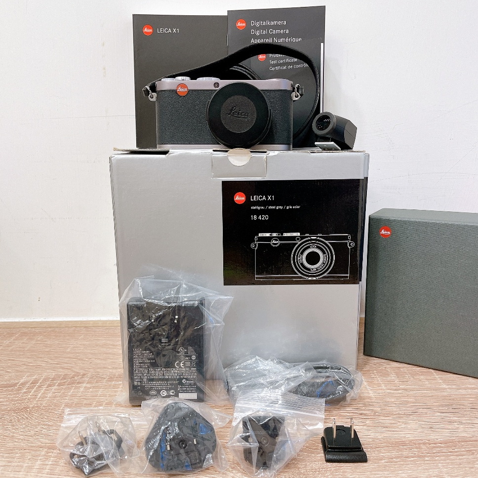 ( 數位時代的經典傳承 ) Leica X1  數位相機 完整盒裝整台如新 萊卡觀景窗 保固半年 林相攝影