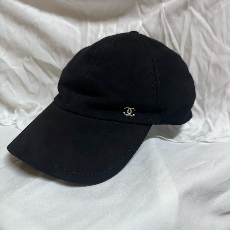 在台現貨✈️43000 香奈兒 全新 Chanel 黑色logo帽子 棒球帽
