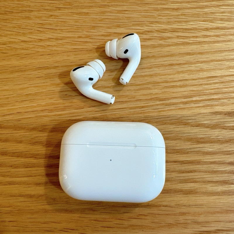 Apple AirPods pro 蘋果無線藍芽耳機 漂亮二手   A2084、A2083 Air pods pro