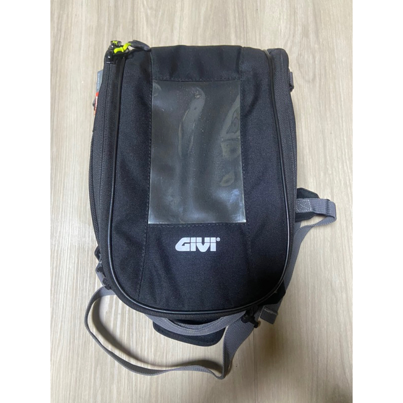 GIVI重機專用油箱包🎒#givi後座包👜仿賽、街車手套包🧤(正廠）非仿品