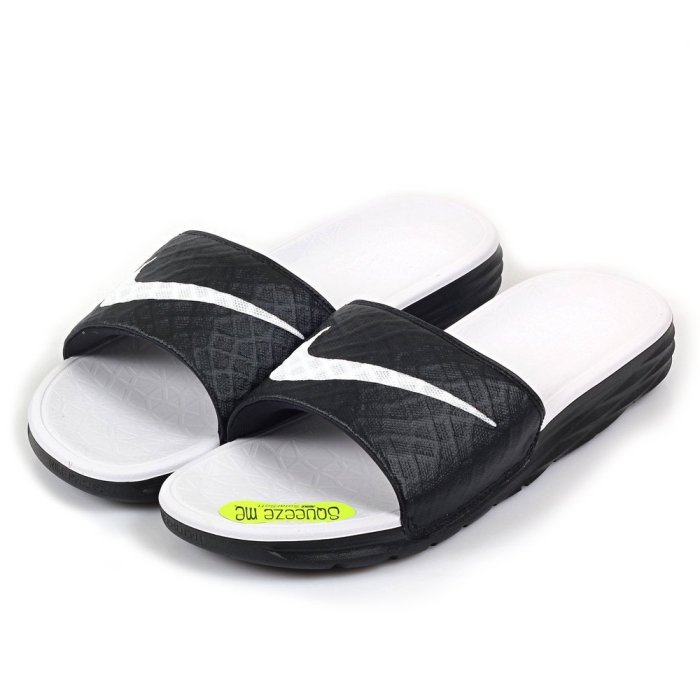 現貨 限時特價 南🔥NIKE BENASSI SOLARSOFT 拖鞋 女款 黑白 705475-010 26CM