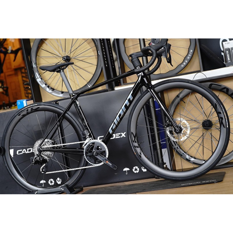 [KOM單車］內洽 2025 GIANT NEW TCR ADVANCED PRO 1 KOM 第十代公路車 到府交車