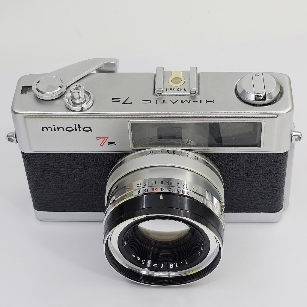 Minolta HI-MATIC 7S with lens 45mm F1.8 No. 792540