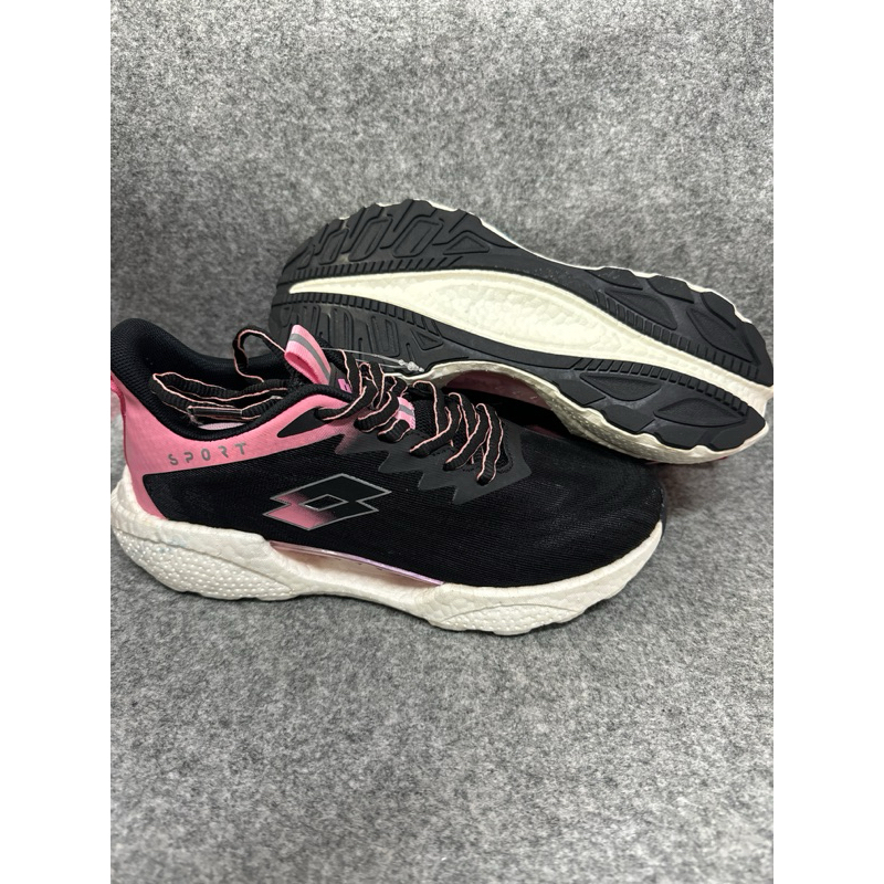 麻糬鞋屋👟Lotto-樂得 女款輕量運動跑鞋 慢跑鞋（福利品）特價390元