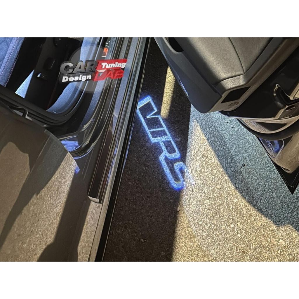Skoda Octavia RS MK4聰明就懂LED迎賓燈2022 2023 年以上款為您的車輛周圍區域提供明亮的照明