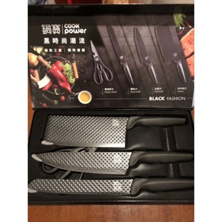(現貨)全新未拆封 鍋寶 紋格黑騎士萬用刀具4件組 黑時尚潮流 市價:990