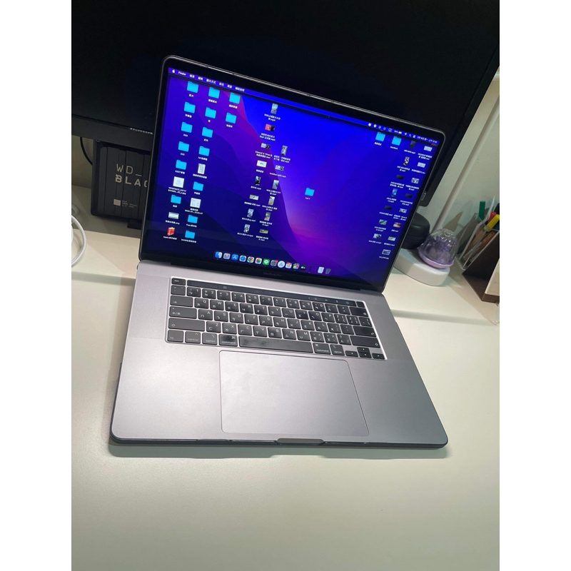 2019 頂規 特規 macbook pro 16吋 64G 4TB i9