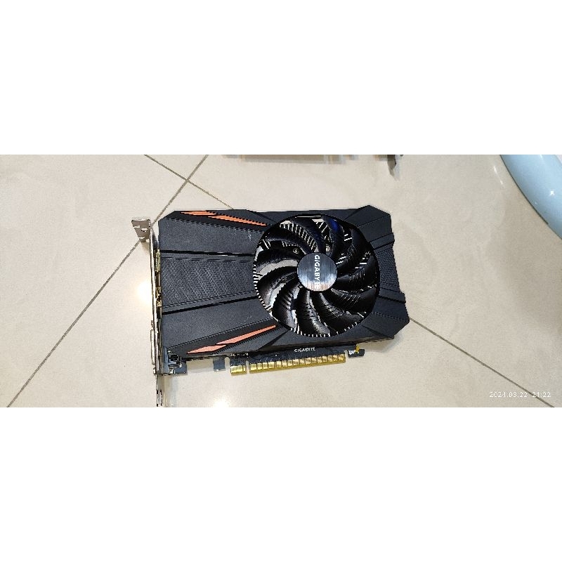 gtx1050 gtx-1050 4g 4gb 乾淨漂亮