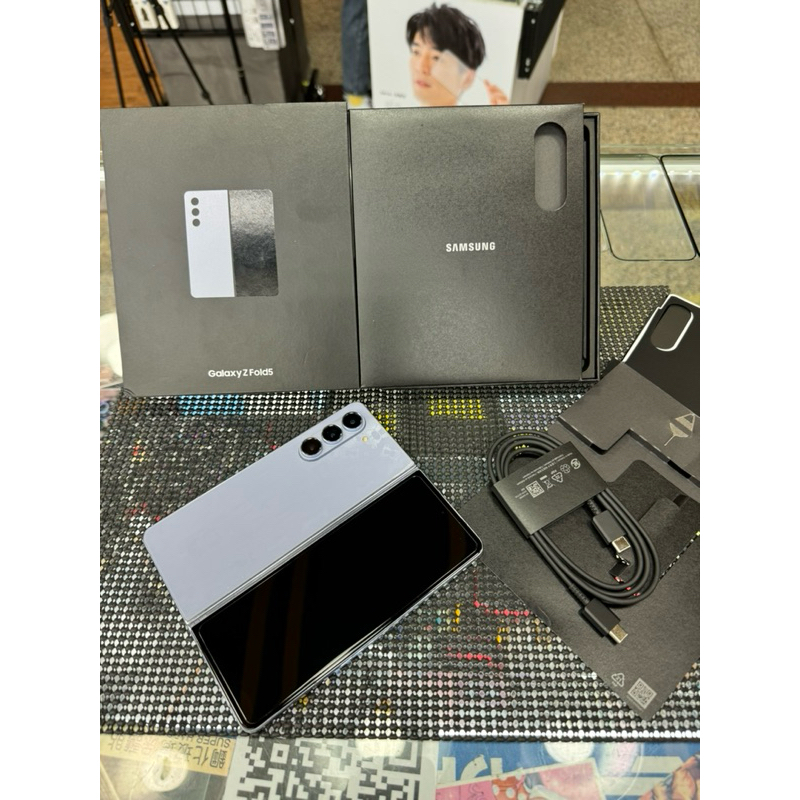 【二手/極新/盒裝】9.9成新Samsung Galaxy Z Fold5 512g【12G/512GB】Fold 5