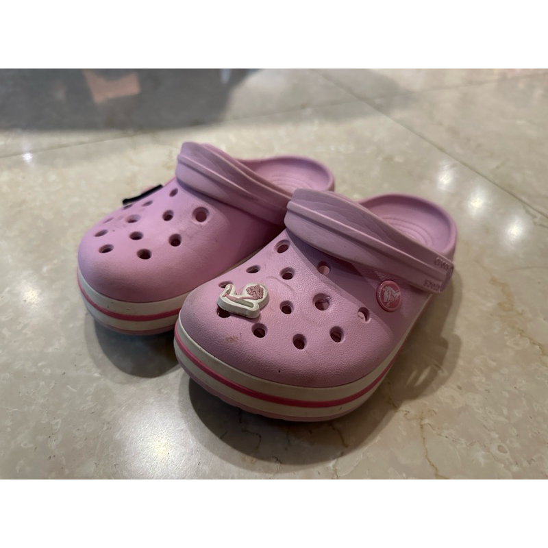 「二手正品」CROCS卡駱馳 女童拖鞋 粉紅 兒童拖鞋 包頭拖鞋  「尺寸J1 約20Cm」