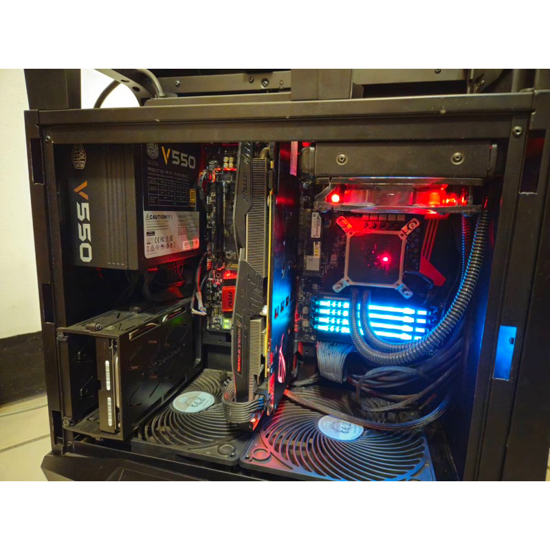 二手 功能正常 I7-6700K 電腦 詳細規格請參考圖片 有意者請先聊聊