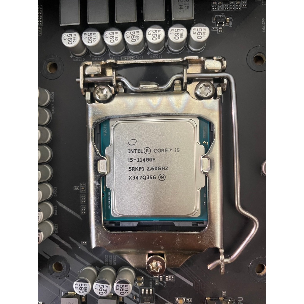 Intel® Core™ i5-11400F CPU 11代 1200腳位 OEM裸U 成色漂亮