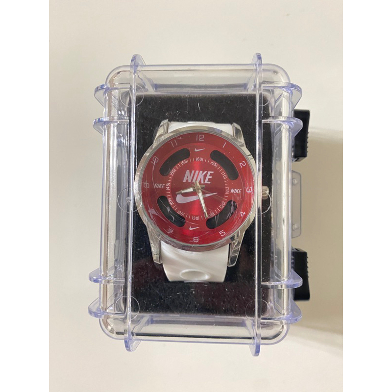 全新手錶紅面白錶帶夾娃娃機款式