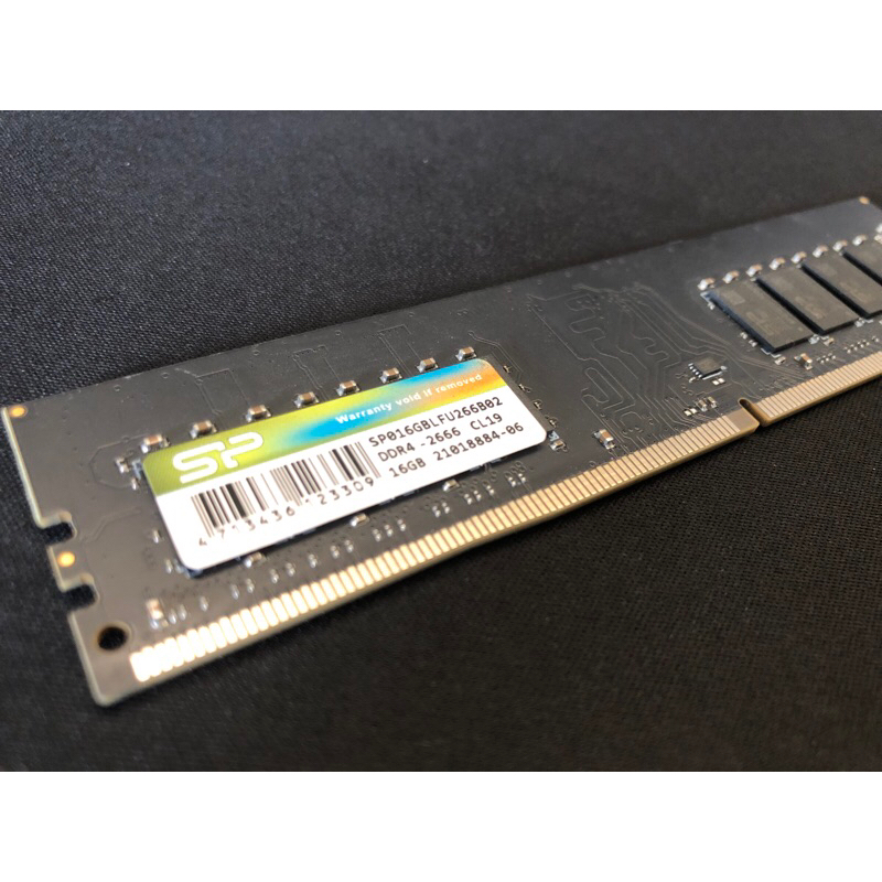 二手良品，DDR4-16G-2666記憶體，雙面顆粒。