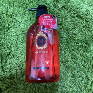 瑪宣妮 MA CHERIE 蜜桃珍珠洗髮精 450ml 有效日2028.8.4全新現貨