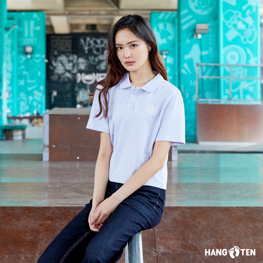 Hang Ten女裝-韓國同步款-短版左胸刺綉休閑短袖POLO衫(多色選)