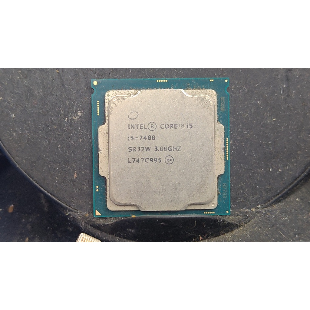 知飾家 二手良品 i5 - 7400 CPU