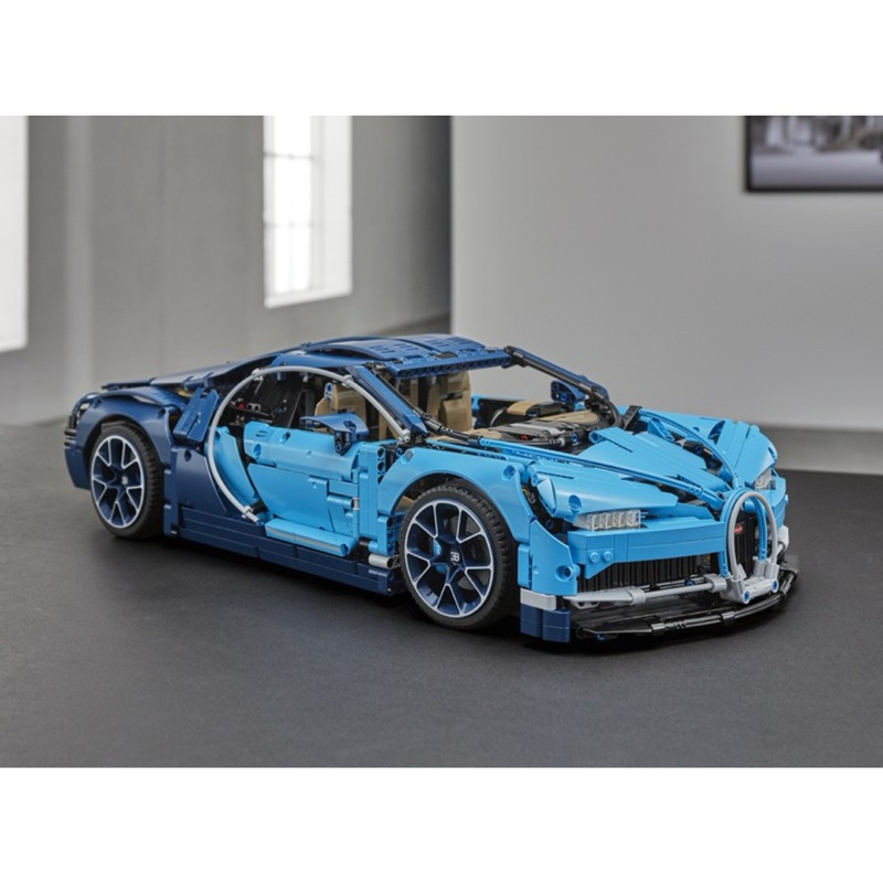 (現貨)Bugatti Chiron 布加迪樂高積木玩具車遙控可動燈光