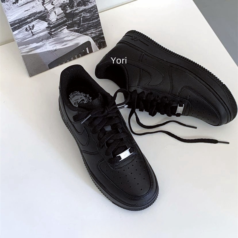 【Yori】Nike Air Force 1 07 純黑 AF1 黑武士 黑 鐵牌 情侶款 板鞋 CW2288-001