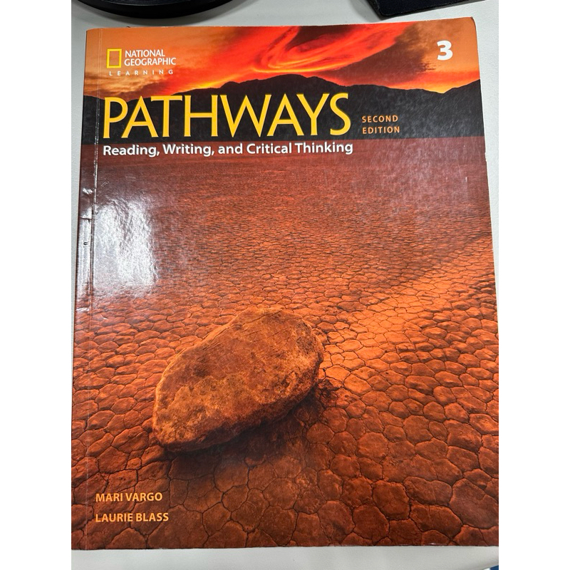 ｜二手｜Pathways 3 ：Reading,Writing,and Critical Thinking