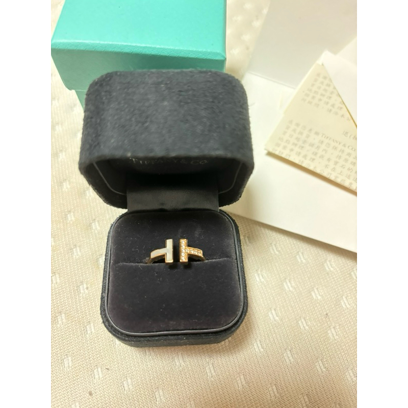 Tiffany t 玫瑰金鑲鑽石及珍珠母貝 戒指