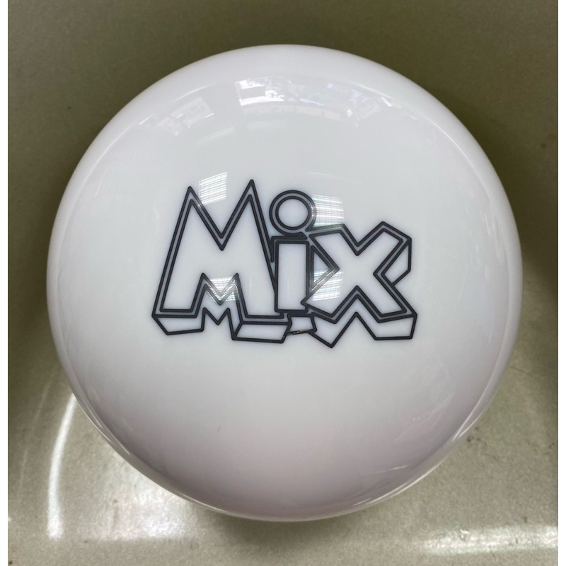 平衡保齡球🎳 特價球上市：Storm Mix(White)  引進球重：10磅、11磅