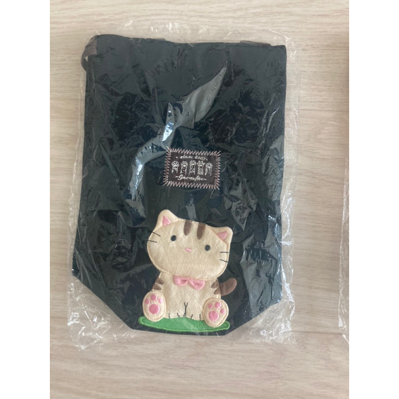 Kiro貓水壺袋 一個498元
