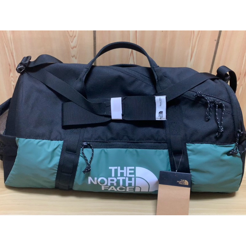 北臉The North Face 黑綠色/訓練袋 旅行袋 健身袋 ，全新正品，