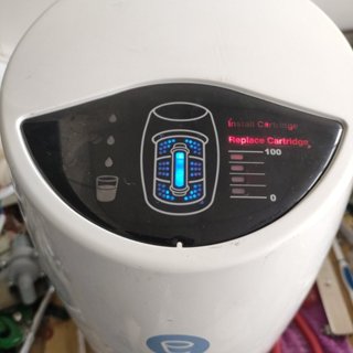 二手好物 安麗 10-0185-T 淨水器 2011年