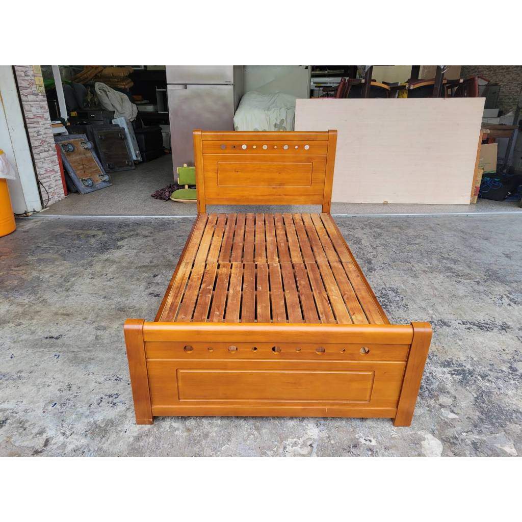 香榭二手家具*樟木色全實木 單人加大3.5x6.2尺床架-實木床板-單人床框-床底-床箱-原木床組-床板-床檯-排骨床