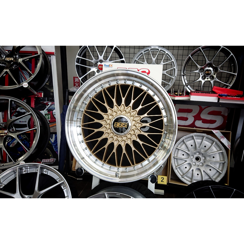 ✅ BBS スーパーRS風　19インチ　ホイール　タイヤバリ溝 ✓ BBS スーパーRS風 19インチ ホイール タイヤバリ溝 ✓ BBS スーパー