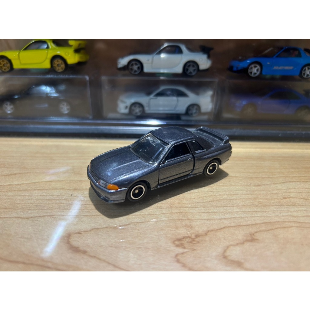 TOMICA Nissan GT-R R32