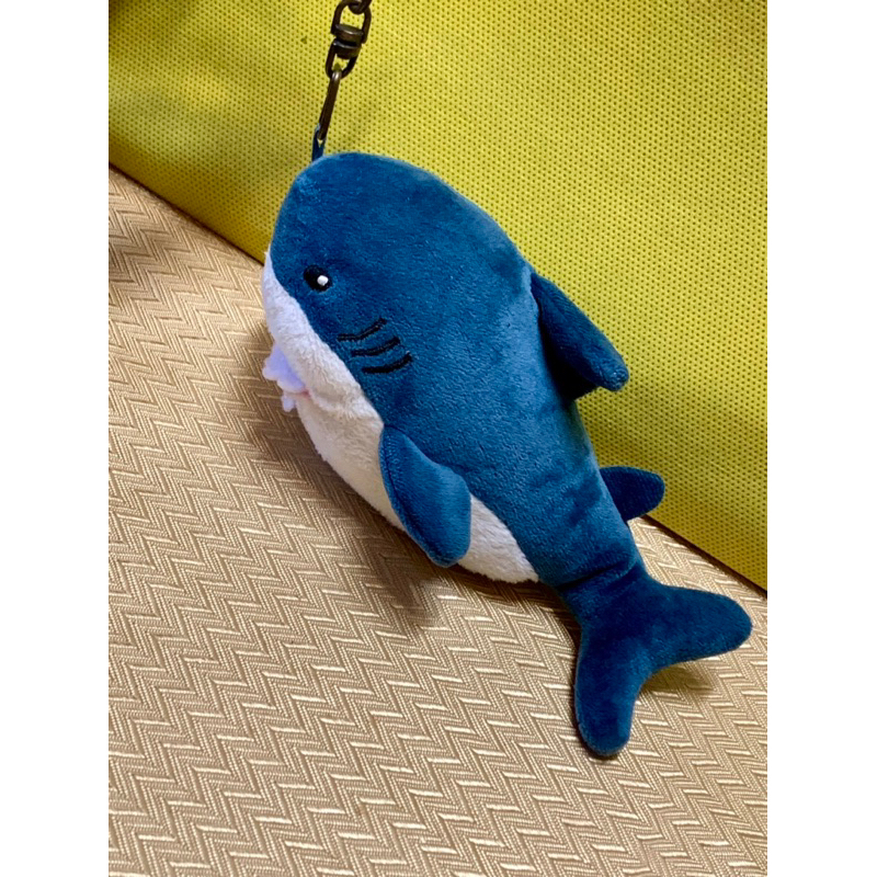 全新IKEA鯊魚寶寶掛件 鯊魚🦈吊飾鑰匙圈 鯊魚娃娃吊飾 婚禮小物19*9*9公分