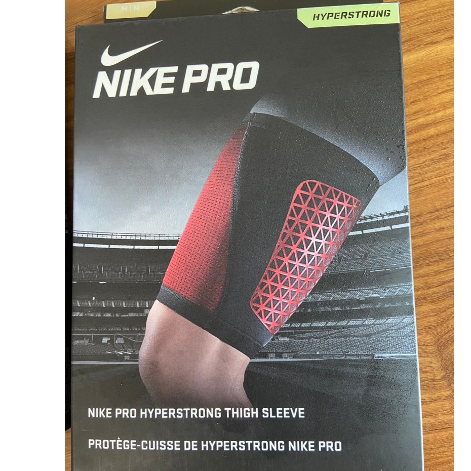 NIKE PRO 大腿護套 護大腿  大腿肌肉拉傷防護   彈性大腿護套 運動護具  黑紅  NMS34020