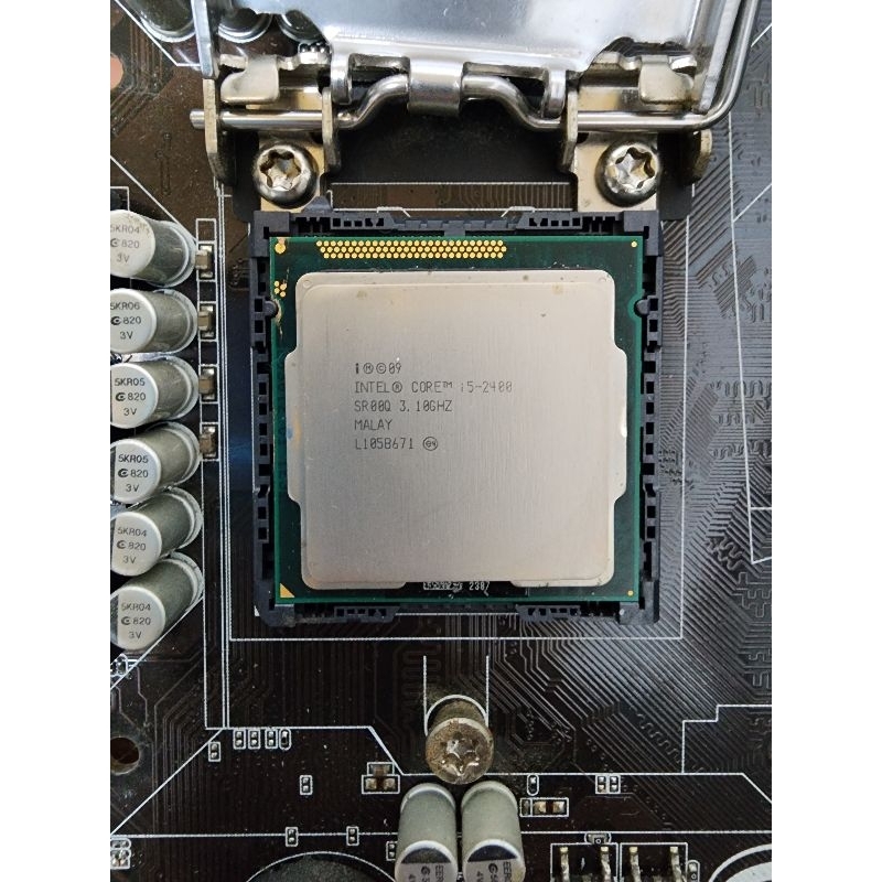 cpu主機板記憶體i5-2400，p8h67-m pro，DDR3 1333 4GB，