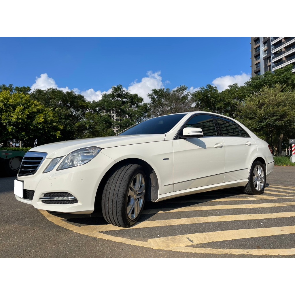2012 Benz E250 妥善最高系列 保值又好開 低里程 車況優 直購價 27.9 萬 #中古車#二手車#房車
