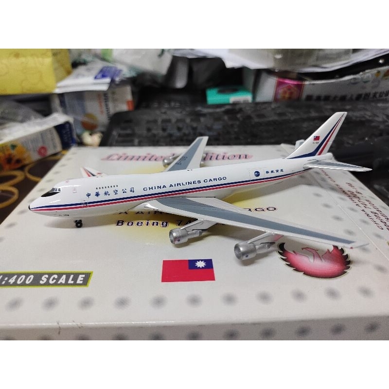 1/400 中華航空 747-200F  B-198 國旗塗裝  Phoenix 製作