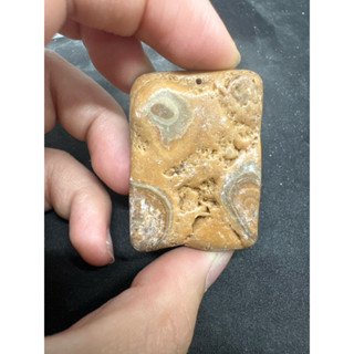 P4536 天然泰國龍宮舍利原礦 靈骨佛眼舍利 墜子 無事牌 墜飾 已打孔