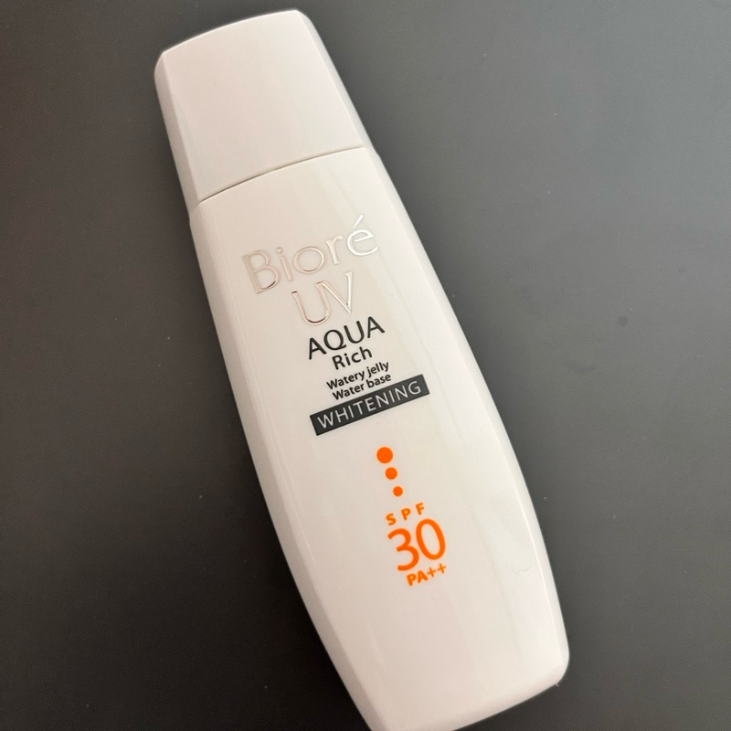 Biore含水防曬美白水凝露