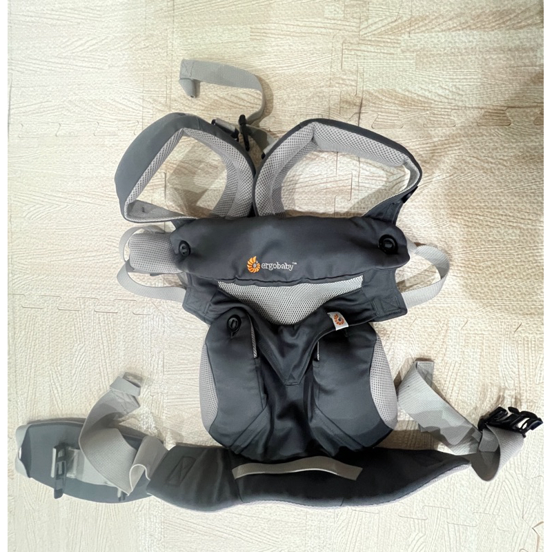 二手 Ergobaby 全階段 四式360透氣款 有新生兒保護墊 嬰兒揹巾/背巾 灰色