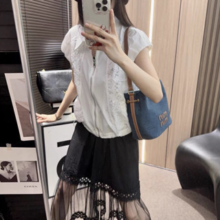 【 歐佳麗服飾 】黑蕾絲拼接造型袖背心上衣 /韓國女裝 /秋裝新品/ 暗黑系