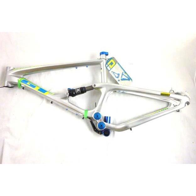 全新美國名駒GT ZASKAR TEAM版全CARBON 頂級版26吋雙避震登山車架(出清)