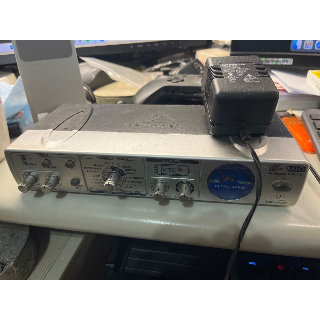 二手 behringer MIC800 模擬真空管Mic / Line放大器