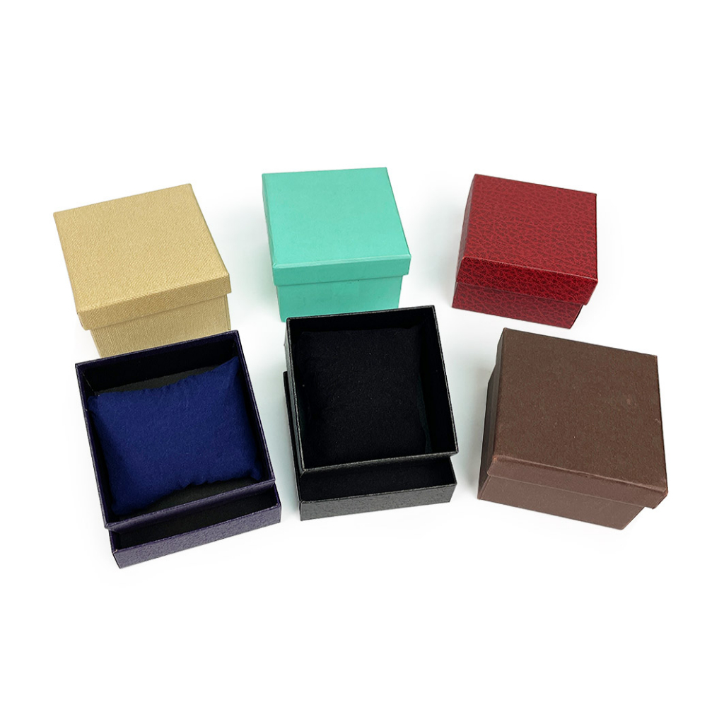 ☆╮Jessice 雜貨小鋪 ╭☆方型 枕頭 手錶 飾品 手鍊 禮物   硬盒 紙盒 11種盒面紋理，多種尺寸
