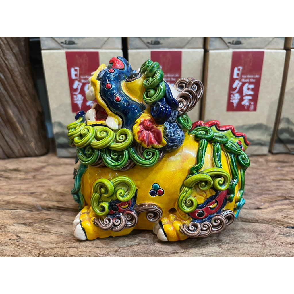 龍軒閉獻具交趾陶 祥獅燃香觀賞爐 出清1800元