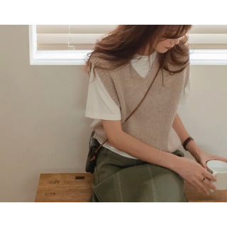 DREAM COLOR KR 一件免運 韓國代購 正韓女裝 極簡基本款Ｖ領疊穿柔軟針織背心
